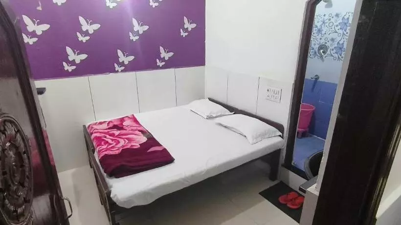 Oyo Hotel Raj Palace