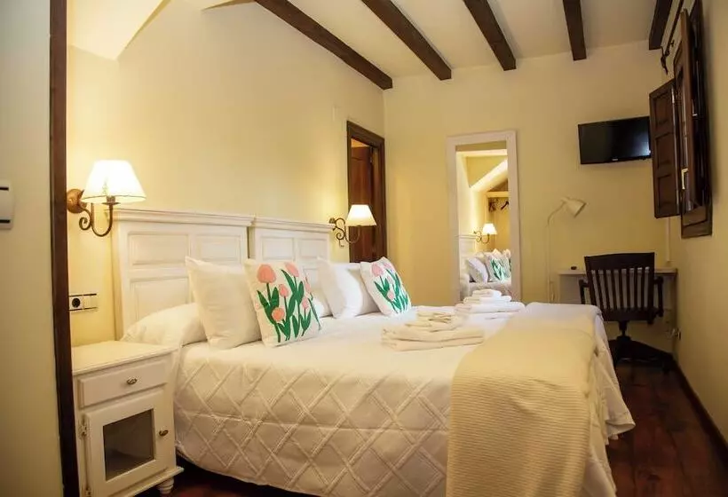 Majatalo El Valle Hotel Rural