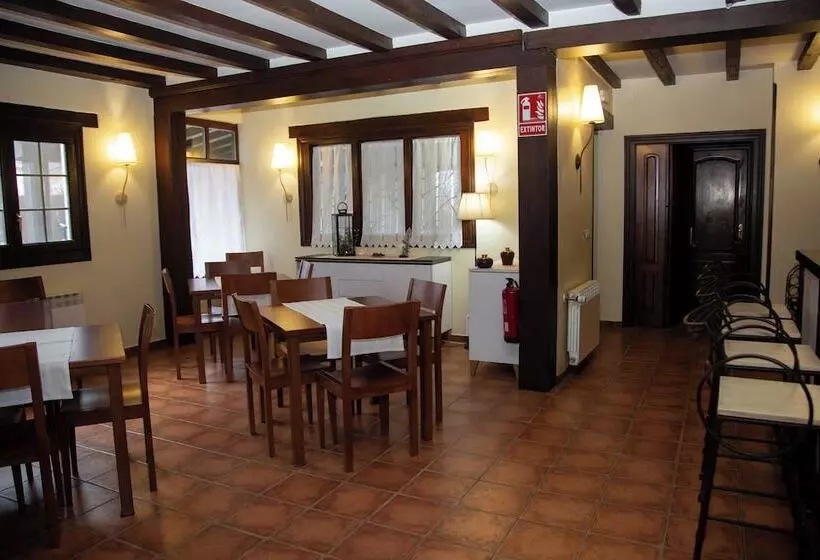 Majatalo El Valle Hotel Rural