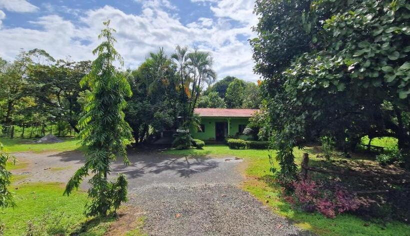 膳宿费 Finca Mamacita