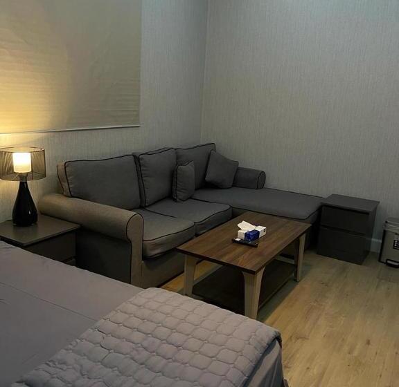 פנסיון Golden Home