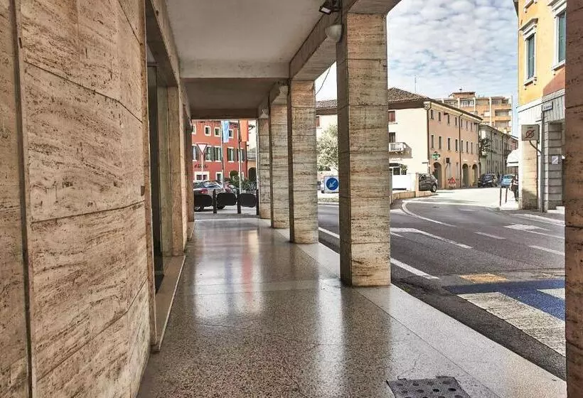 Majatalo Il Giardino Segreto