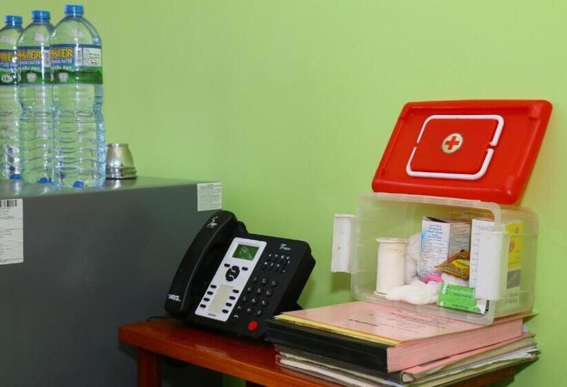 Pensión Little Heaven Guest