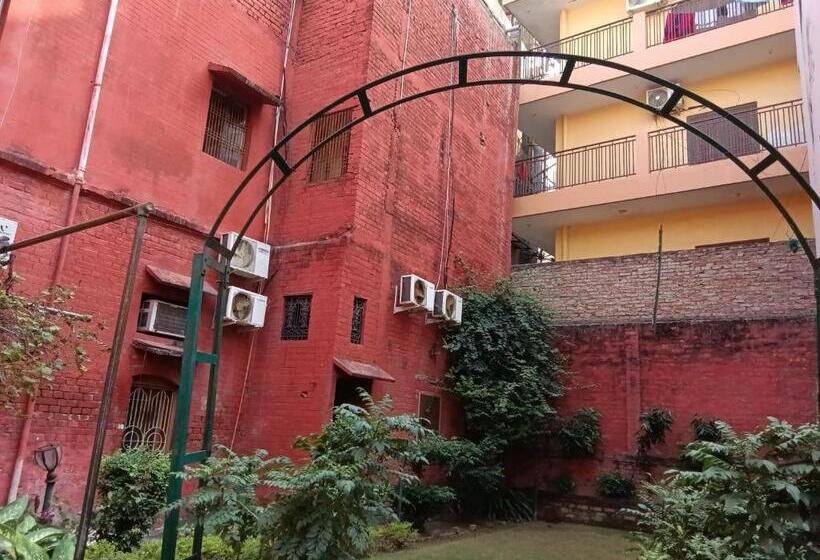 ペンション Shivanand