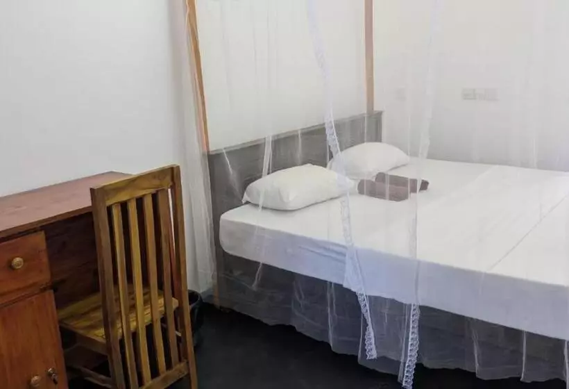 ペンション Villa Mattia   Weligama
