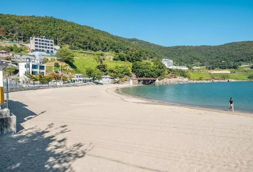 استراحتگاه Le Paradis Ocen View Spa Pension