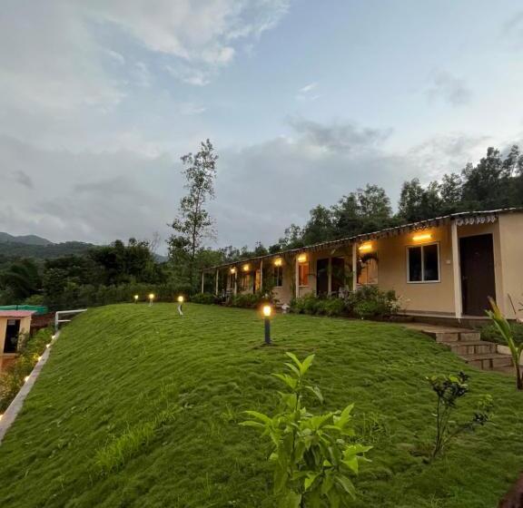 Курорт Vrisa Mountain Retreat