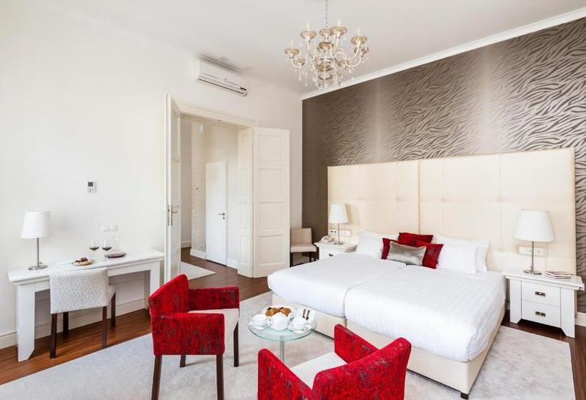 호텔 Adele Boutique