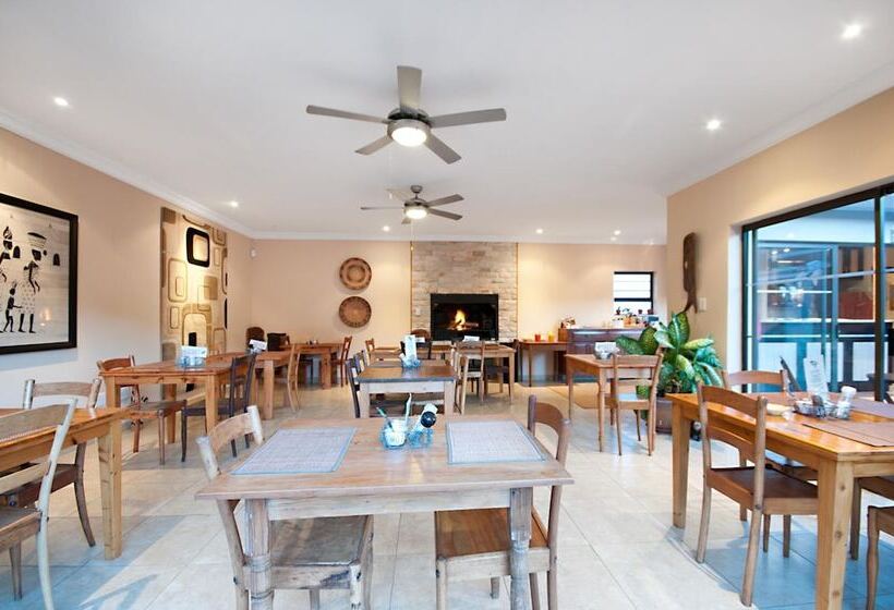 Hotelli Africa Beach B&b