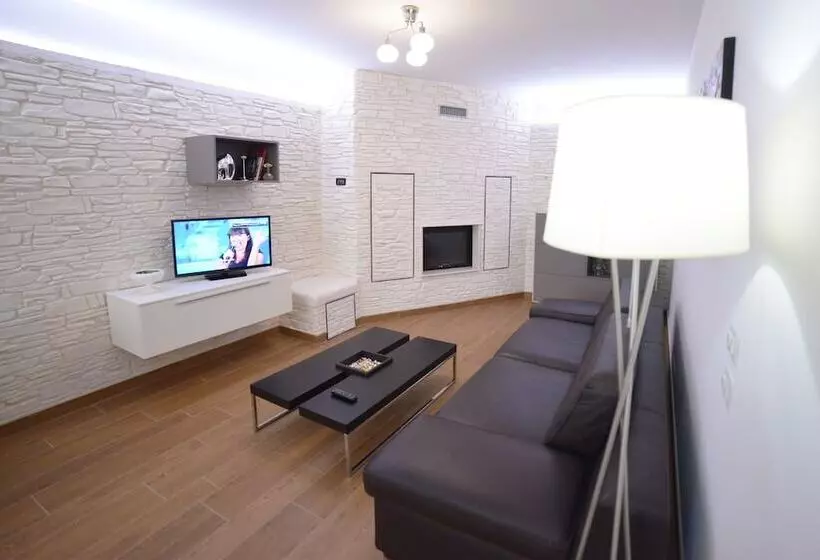 هتل Agriturismo Nonna Rosa
