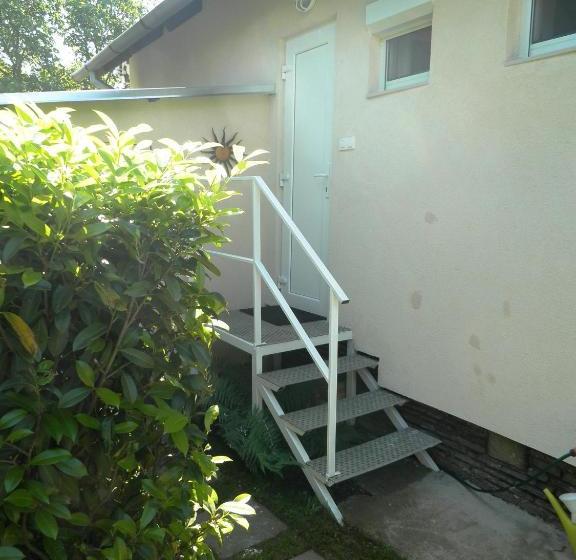 ホテル Appartment Balatongyoeroek