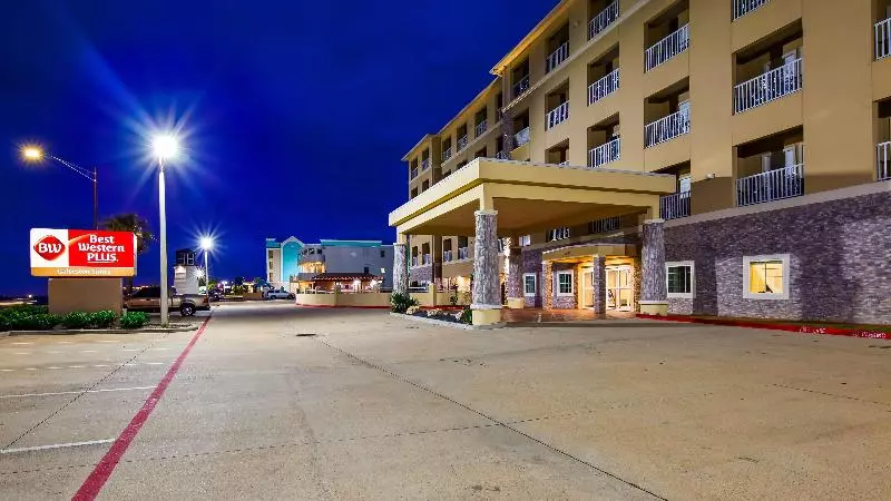 ホテル Best Western Plus Galveston Suites