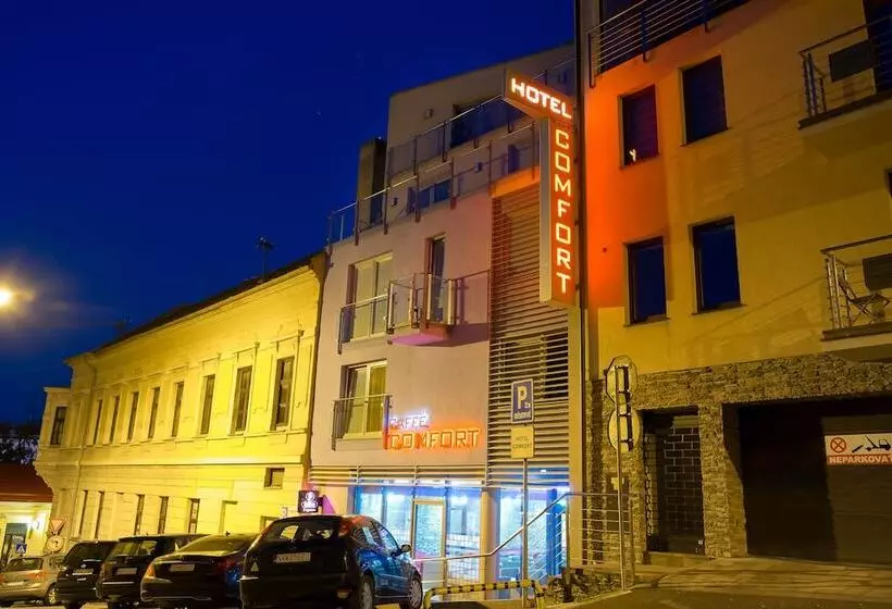 ホテル Comfort With Free Wellness And Fitness Centrum
