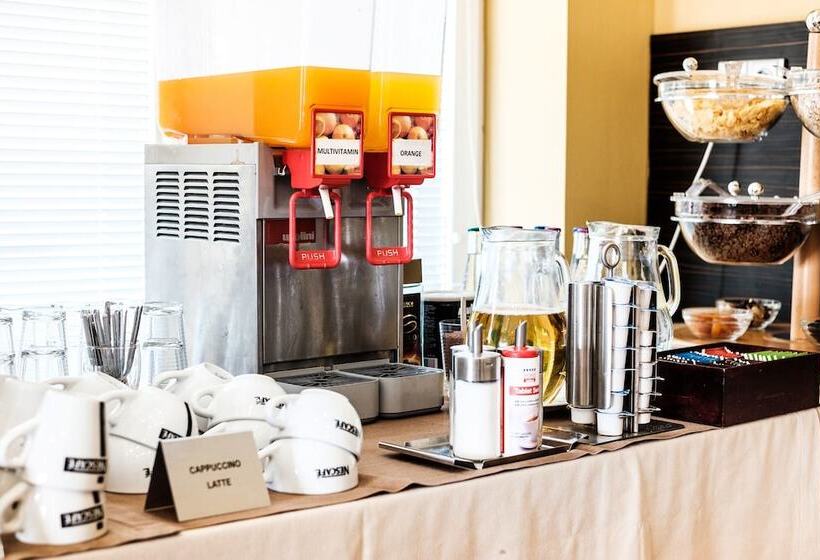 בית מלון כפרי Comfort With Free Wellness And Fitness Centrum