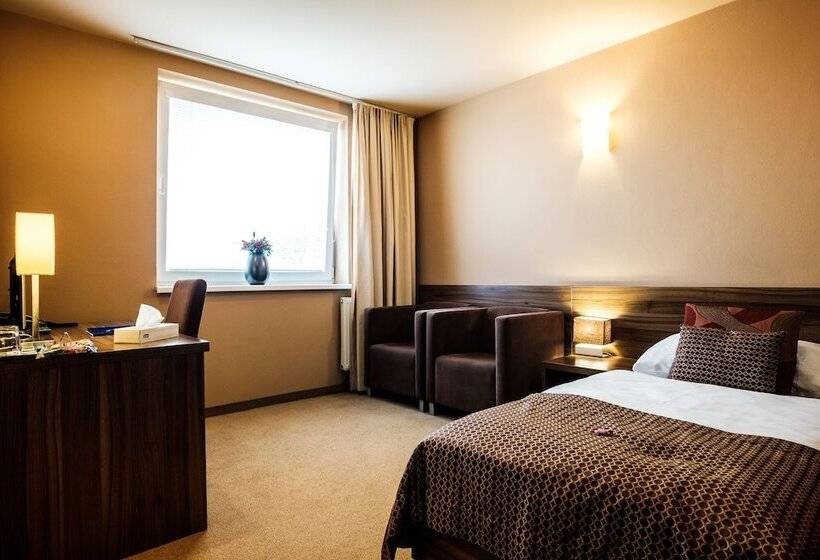 בית מלון כפרי Comfort With Free Wellness And Fitness Centrum