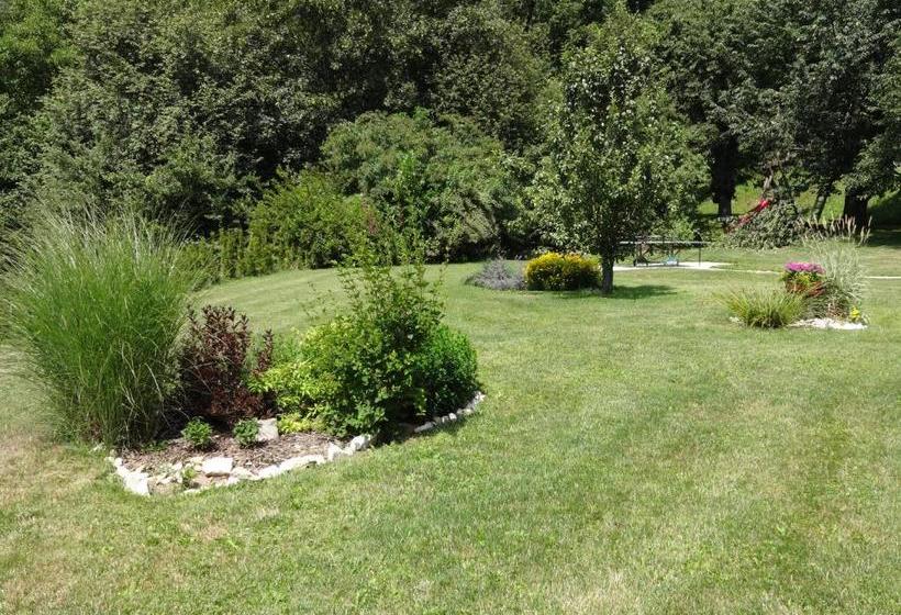 호텔 Ferienwohnungen Kircher Villa Baudisch