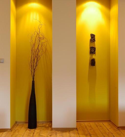 ホテル Home & Travel