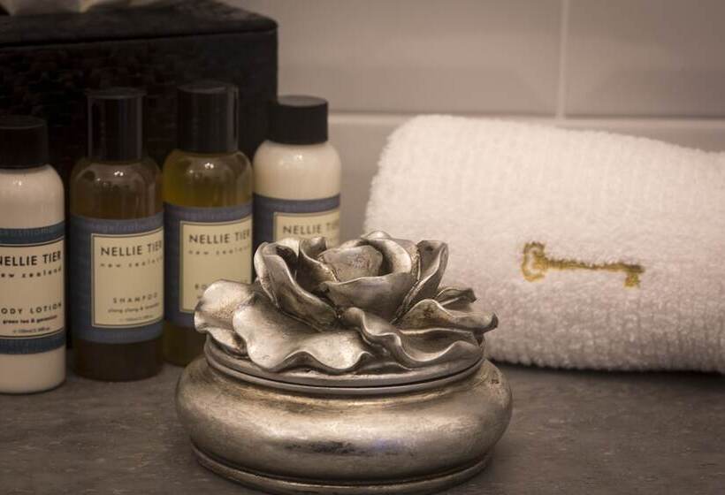 فندق Hulbert House Luxury Boutique Lodge Queenstown