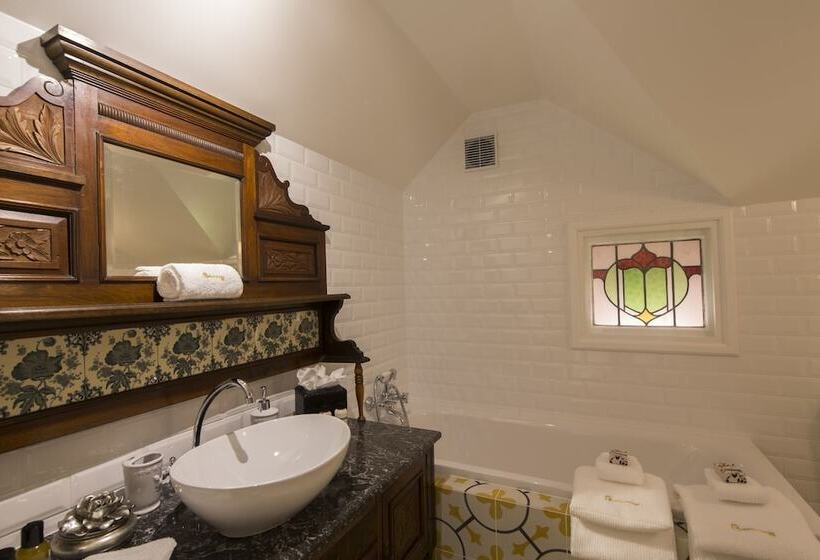 فندق Hulbert House Luxury Boutique Lodge Queenstown