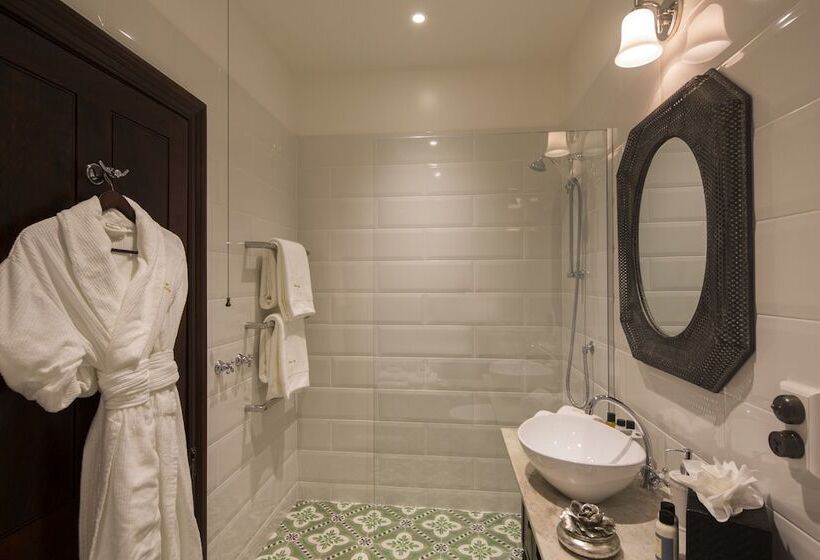 فندق Hulbert House Luxury Boutique Lodge Queenstown