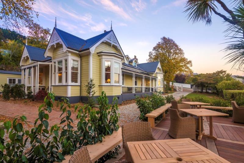 فندق Hulbert House Luxury Boutique Lodge Queenstown