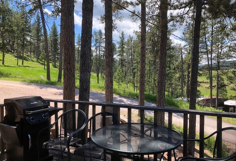 فندق Mountain View Lodge & Cabins