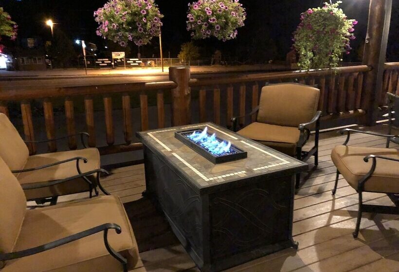 فندق Mountain View Lodge & Cabins