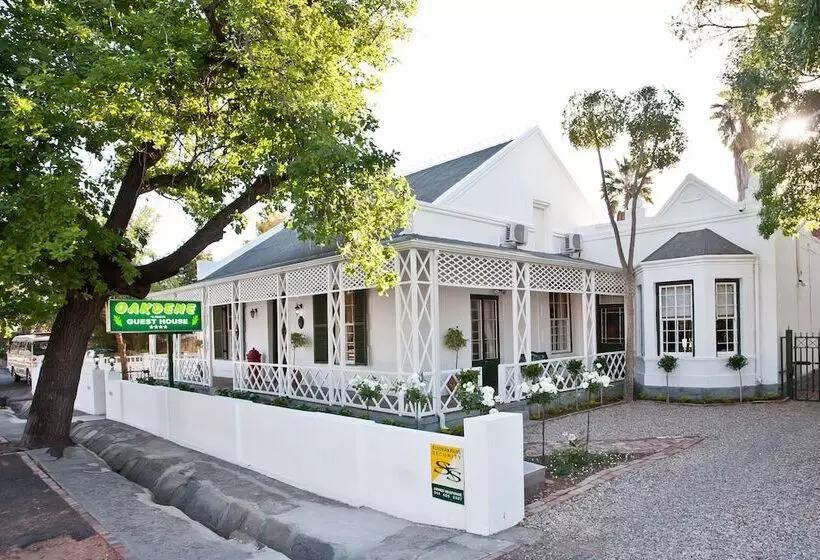 هتل Oakdene Guest House