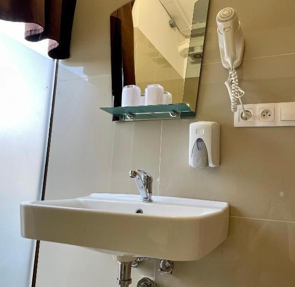 فندق Penzion Nevada