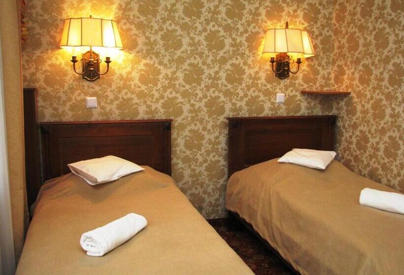 בית מלון כפרי Plock