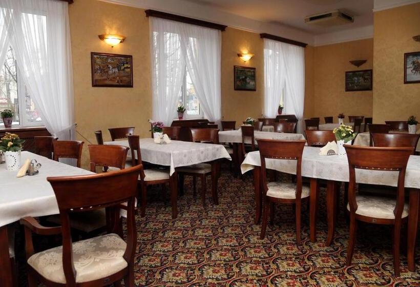 בית מלון כפרי Plock