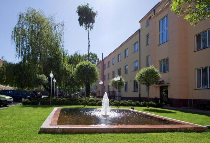 בית מלון כפרי Plock