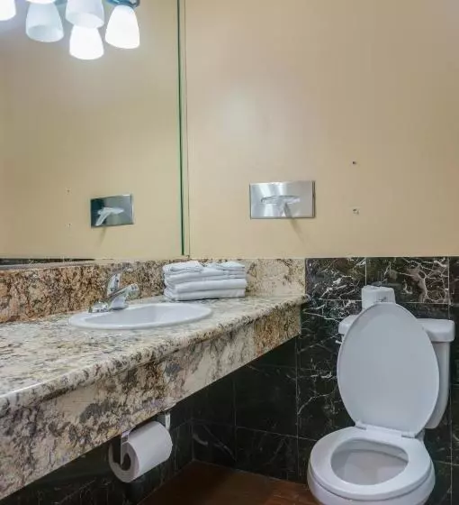 هتل Redondo Beach Inn Lax