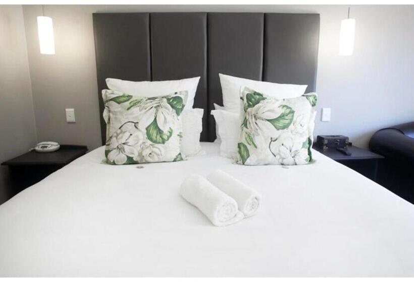 Ruslamere Hotel And Conference Centre