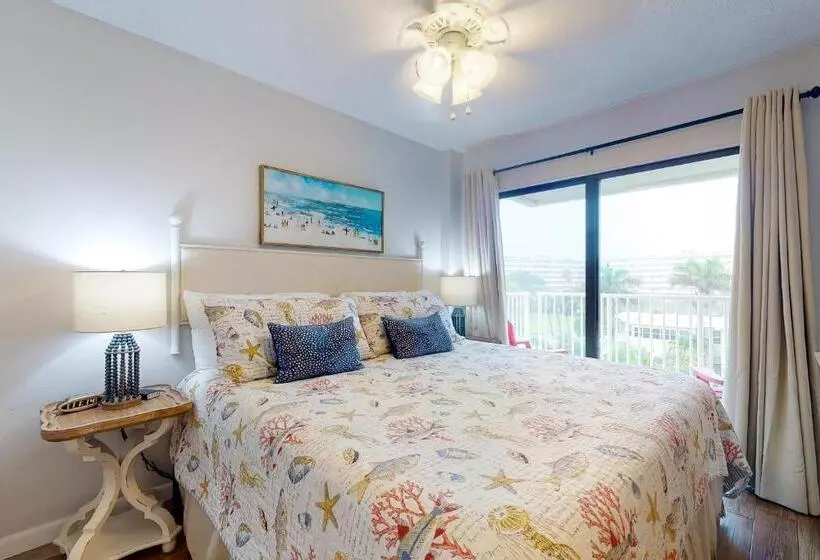 ホテル Sea Gate Resort Condominiums