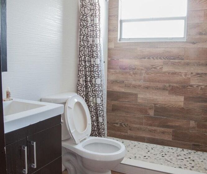 호텔 Sun Beach Inn