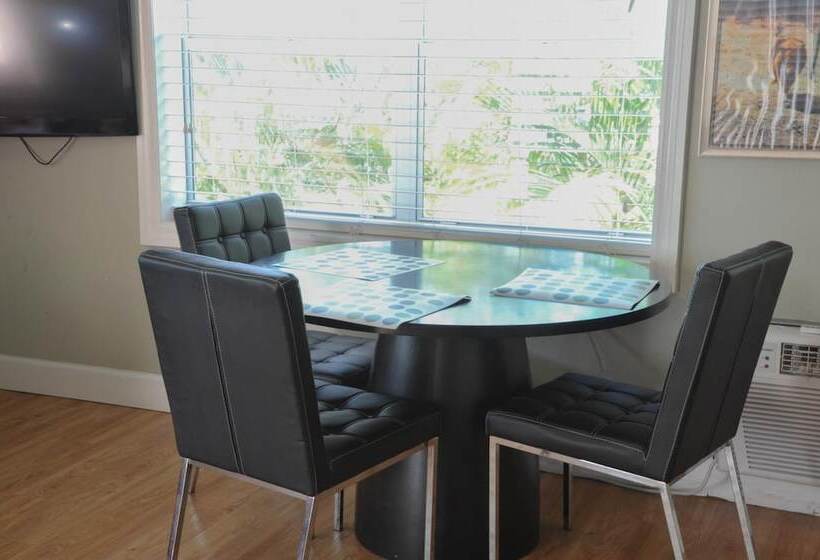 호텔 Sun Beach Inn