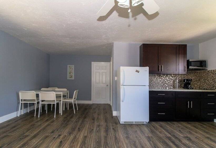 호텔 Sun Beach Inn