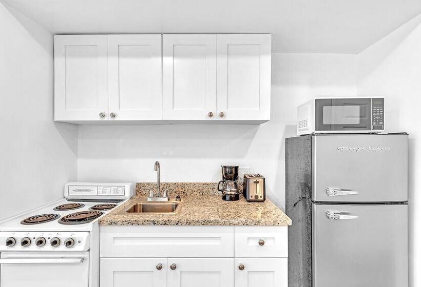 호텔 Sun Beach Inn