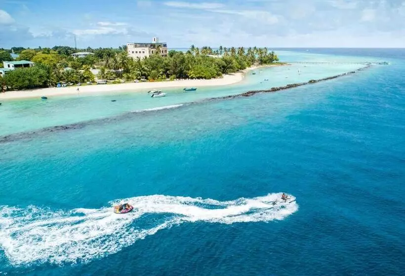 پانسیون Season Paradise
