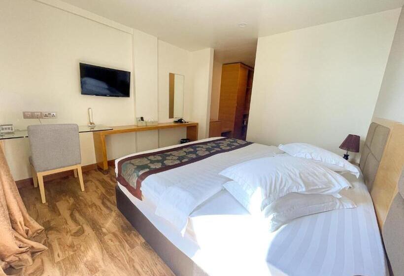 Pensão Season Paradise