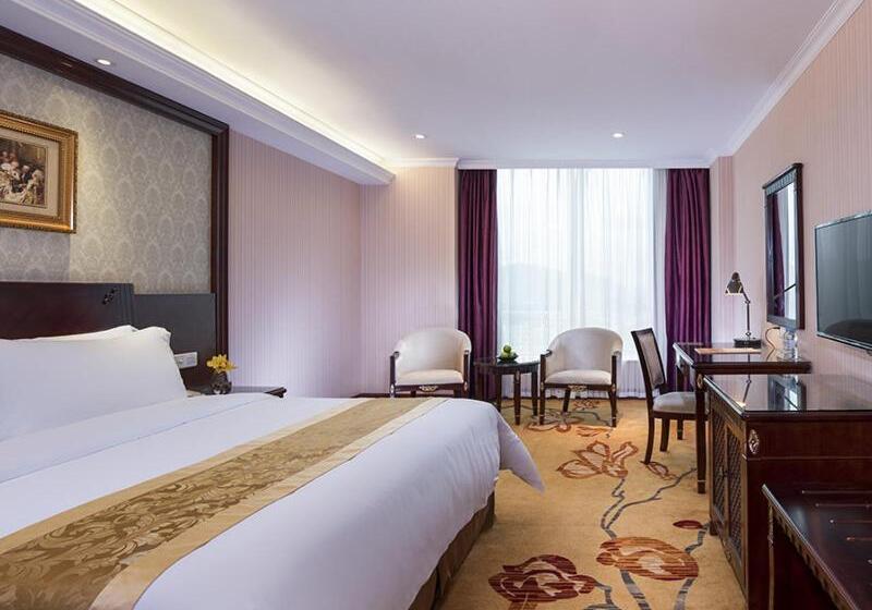 Vienna Hotel Dongguan Fenggang Yongsheng Street