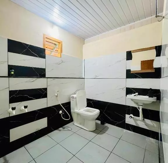 Retkeilymaja The Last Try   Secret Ashram Coorg