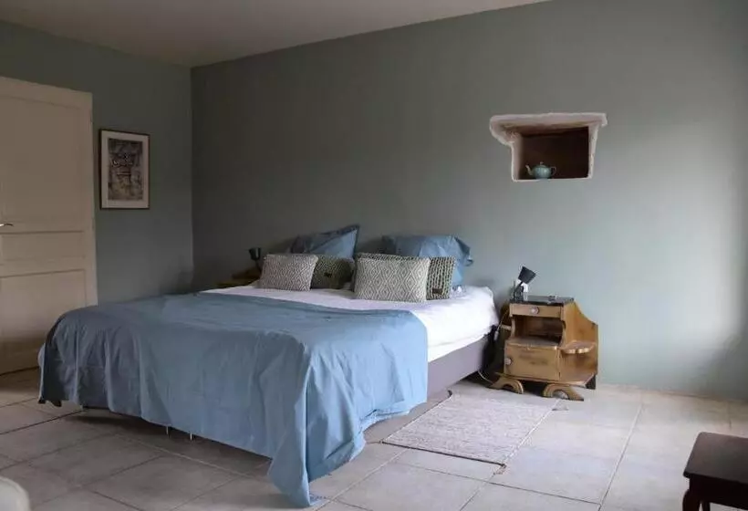 Aamiaismajoitus (B&B) Domaine Bleu Celeste