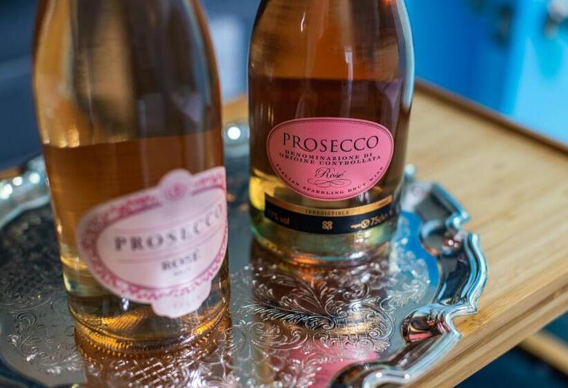 Bed and Breakfast Heart Of Maidstone   Premium Double Rooms With Free Wi Fi