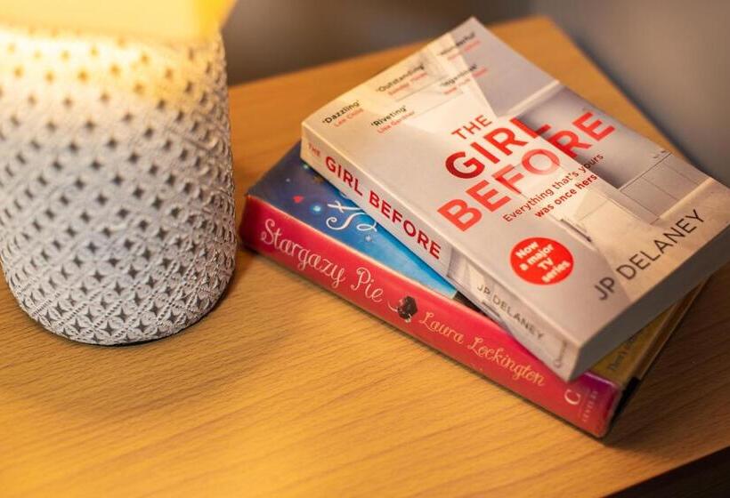 Bed and Breakfast Heart Of Maidstone   Premium Double Rooms With Free Wi Fi