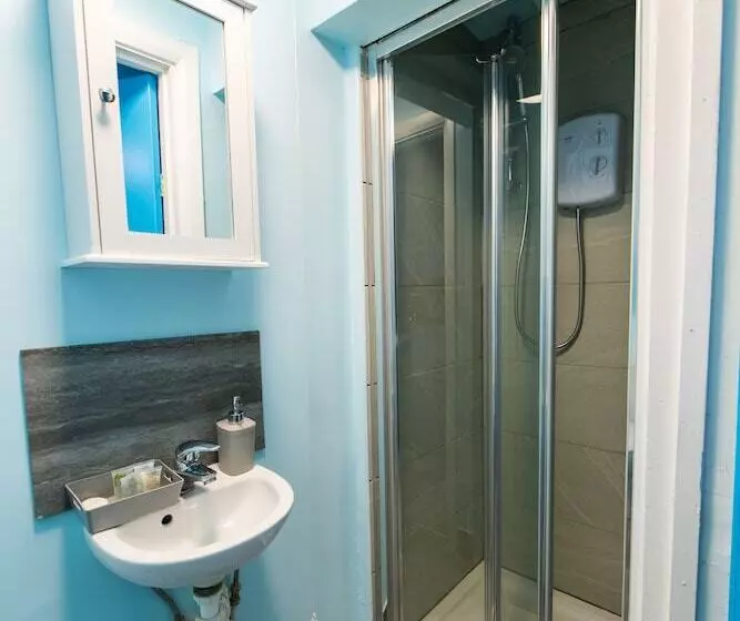 ベッドアンドブレックファースト Heart Of Maidstone Premium Double Rooms With Free Wi Fi
