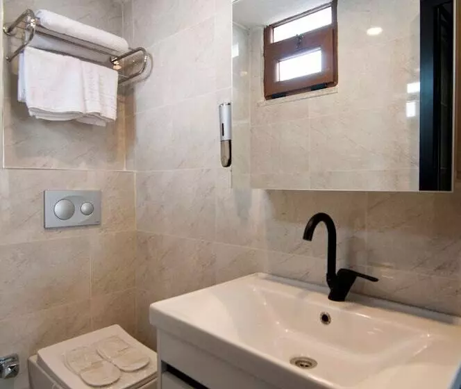 Demhat Hotel Old City