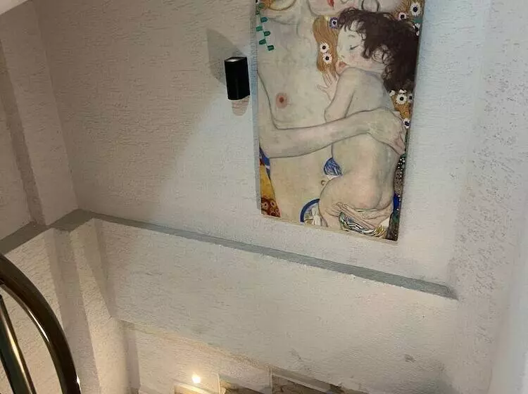 Demhat Hotel Old City