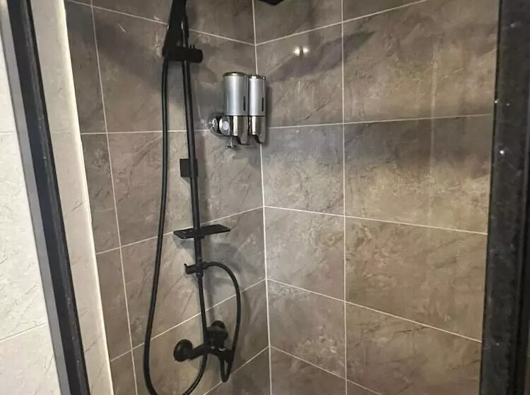 Demhat Hotel Old City